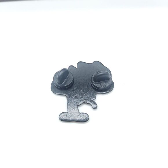 Amazing World of Gumball Pin Darwin Anime Enamel Pin - Picture 2 of 3